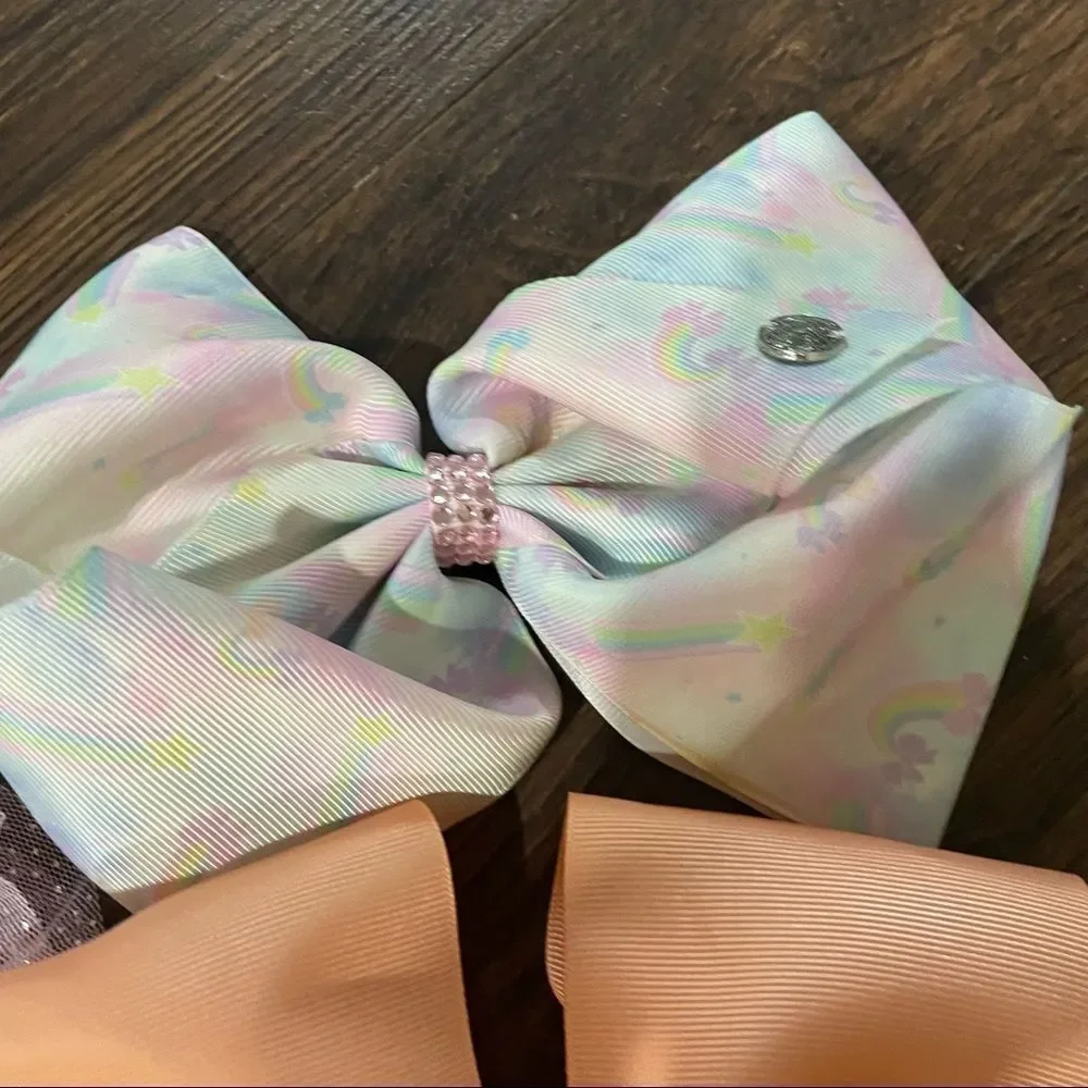Lot of JoJo‎ Siwa Large Cheer Bows and other hair accessories.